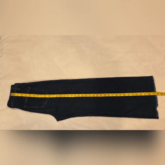 Veronica Beard Dark Blue Flare Jeans.    Size 27 - Picture 10 of 15